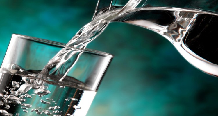 Uzdatnianie, oczyszczanie i odkażanie wody pitnej